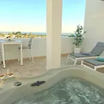 Apartamento Luxurious Penthouse With Private Jacuzzi, Sea Views And Big Terras